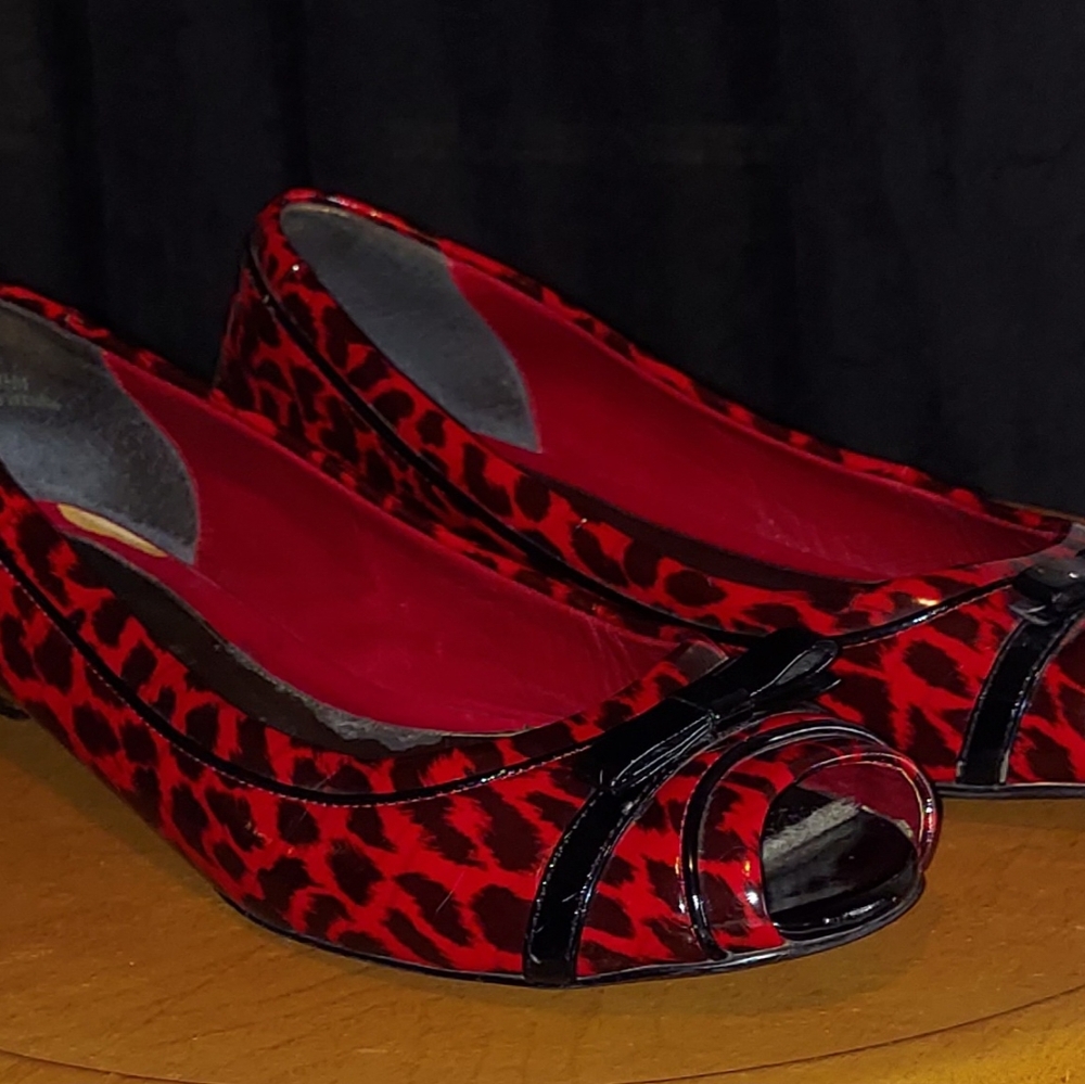 Vintage patent leather size 8.5 Paolo dress shoes